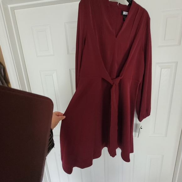 DKNY women's dress, cherry color size 16, new - Picture 6 of 7
